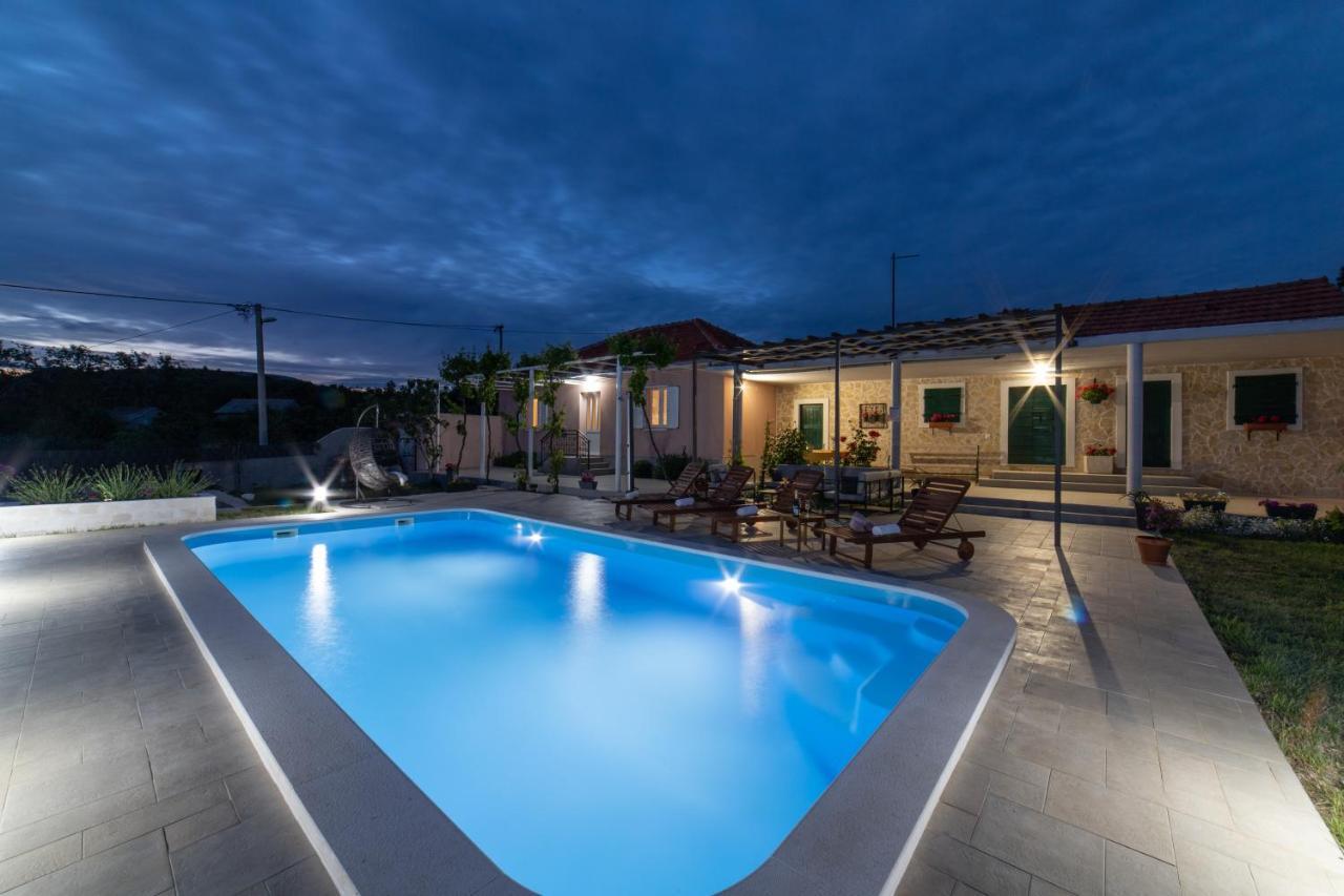 Villa Terra With Heated Pool Marina Exterior foto