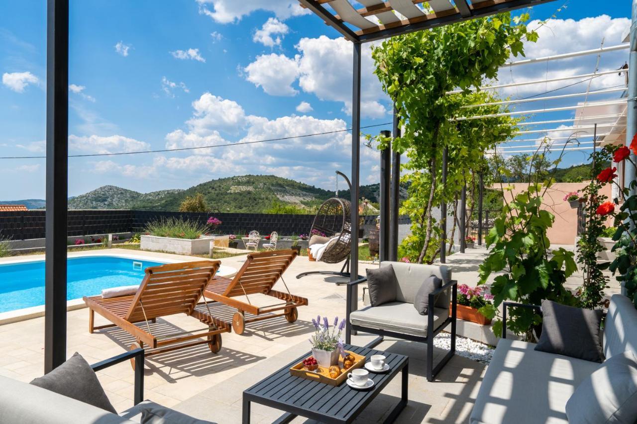 Villa Terra With Heated Pool Marina Exterior foto