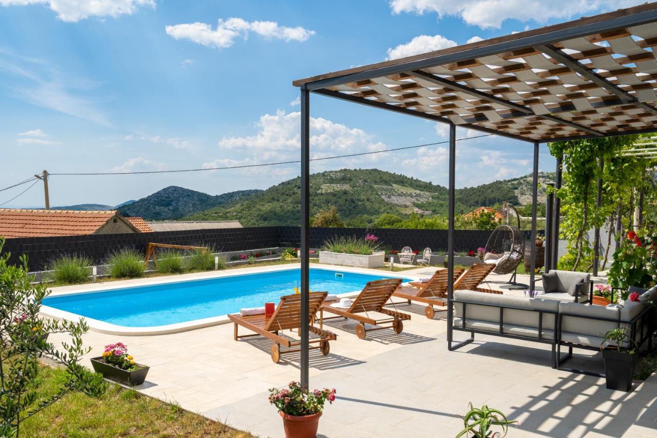 Villa Terra With Heated Pool Marina Exterior foto