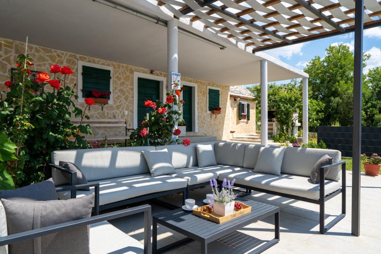 Villa Terra With Heated Pool Marina Exterior foto